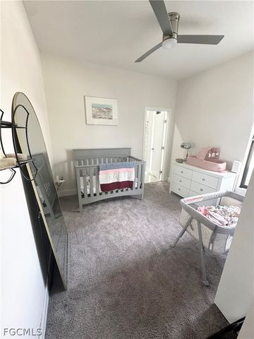 1613 N Gator CIR, Cape Coral, FL 33909