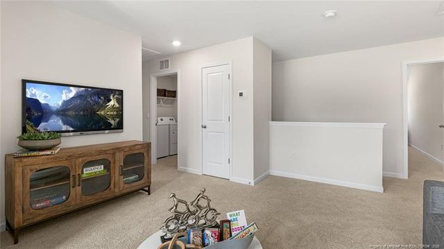 177 Hartfield Avenue, Raeford, NC 28376
