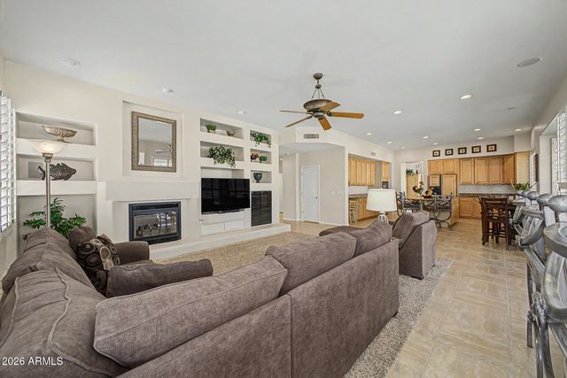1116 W GLENHAVEN Drive, Phoenix, AZ 85045
