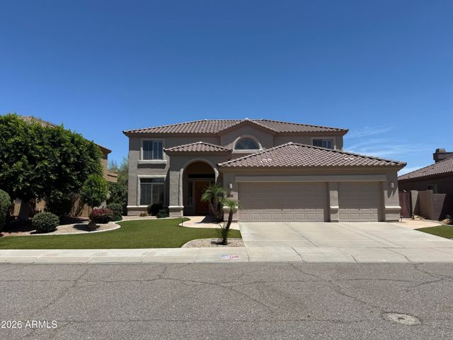 1116 W GLENHAVEN Drive, Phoenix, AZ 85045