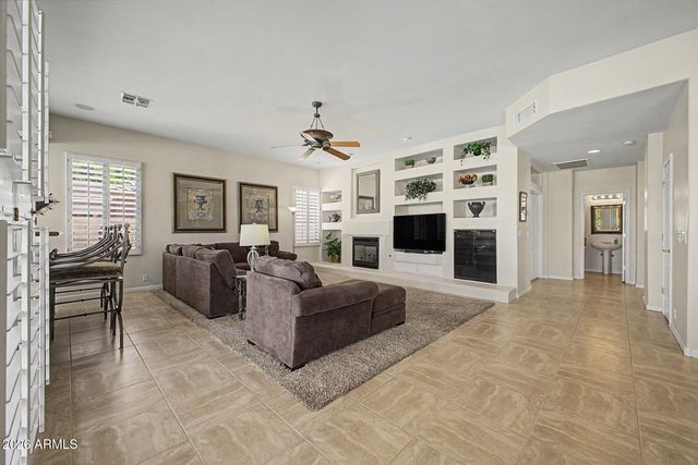 1116 W GLENHAVEN Drive, Phoenix, AZ 85045