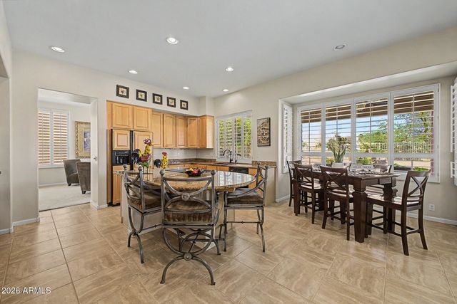 1116 W GLENHAVEN Drive, Phoenix, AZ 85045
