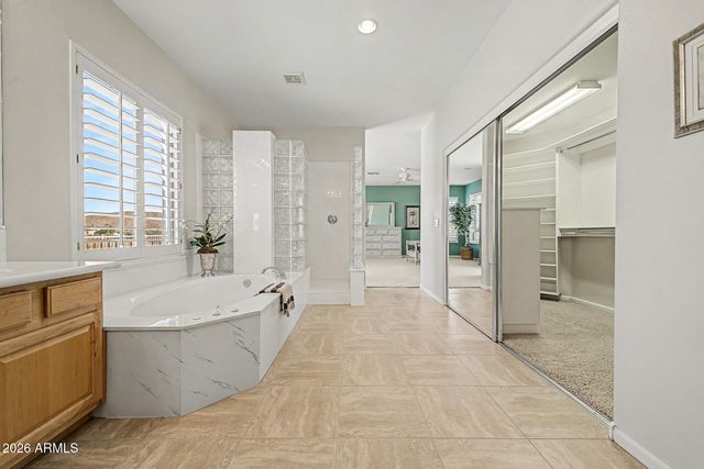 1116 W GLENHAVEN Drive, Phoenix, AZ 85045