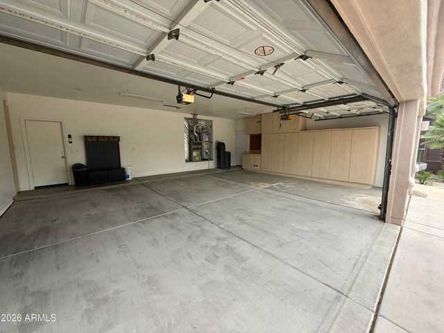 1116 W GLENHAVEN Drive, Phoenix, AZ 85045