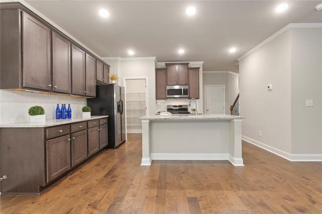 170 Camden Park Drive, Woodstock, GA 30188