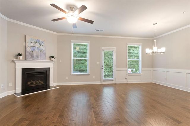 170 Camden Park Drive, Woodstock, GA 30188