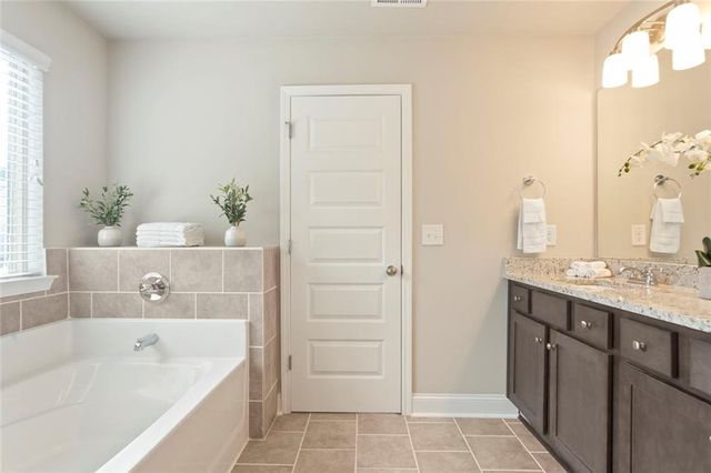 170 Camden Park Drive, Woodstock, GA 30188