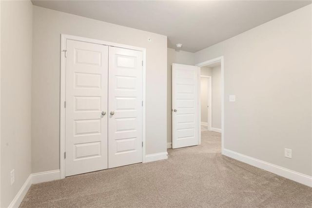 170 Camden Park Drive, Woodstock, GA 30188