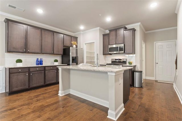 170 Camden Park Drive, Woodstock, GA 30188