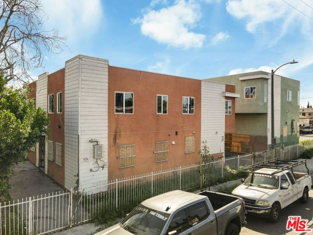 6500 S Main Street, Los Angeles, CA 90003