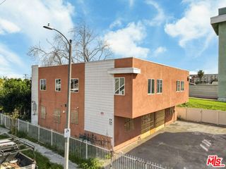 6500 S Main Street, Los Angeles, CA 90003