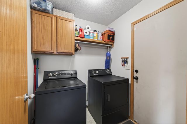 12030 W Grant Ct, Wichita, KS 67235