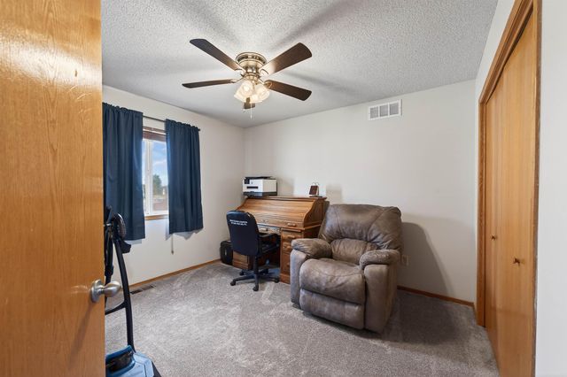 12030 W Grant Ct, Wichita, KS 67235