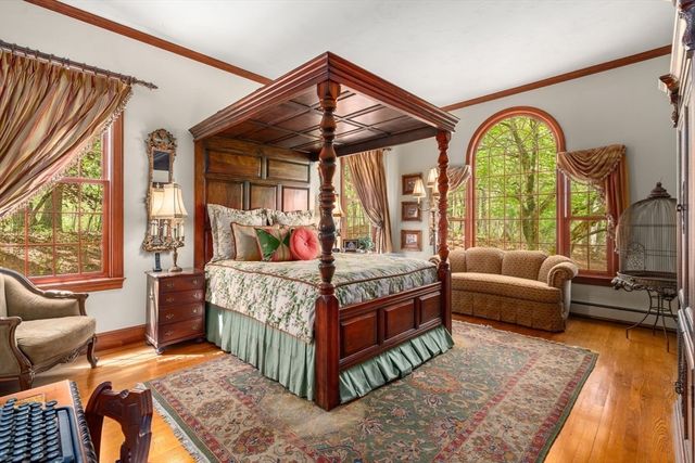 1A Hartford Street, Dover, MA 02030