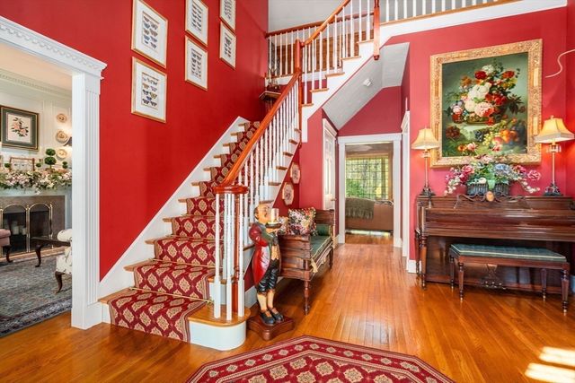 1A Hartford Street, Dover, MA 02030