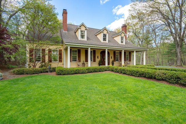 1A Hartford Street, Dover, MA 02030