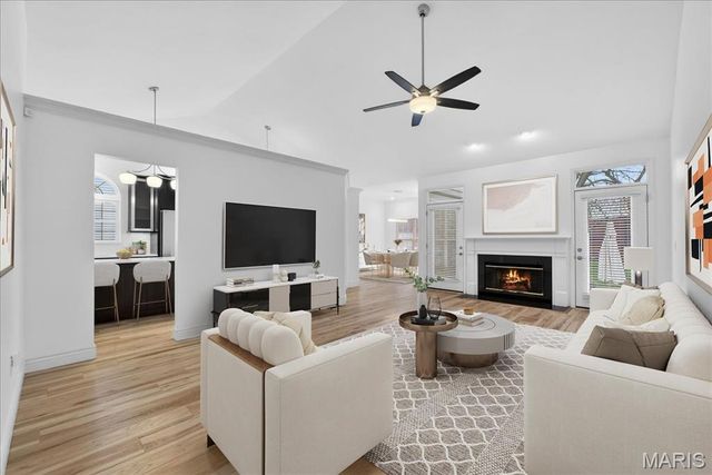 931 Wellesley Place Drive, Chesterfield, MO 63017