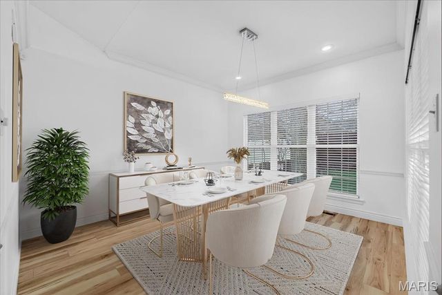 931 Wellesley Place Drive, Chesterfield, MO 63017