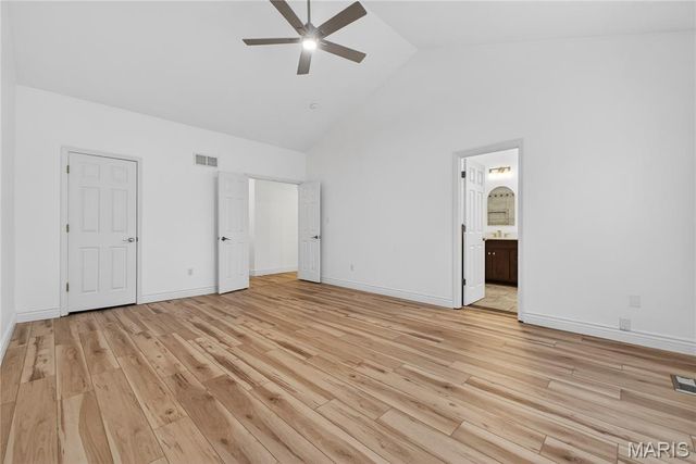 931 Wellesley Place Drive, Chesterfield, MO 63017