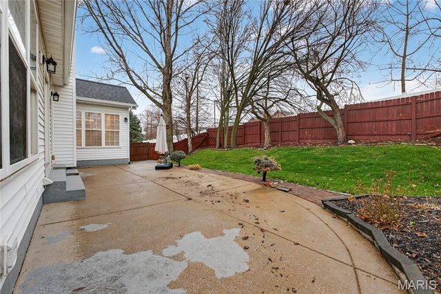 931 Wellesley Place Drive, Chesterfield, MO 63017