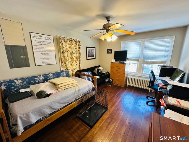 20-22 Lafayette Street, Norwich, CT 06360
