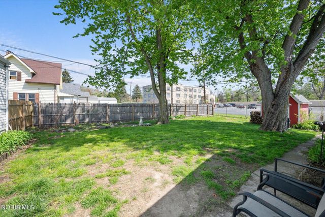 537 Lynnhaven Drive, Toledo, OH 43609