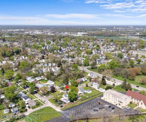 537 Lynnhaven Drive, Toledo, OH 43609