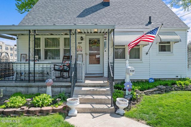 537 Lynnhaven Drive, Toledo, OH 43609