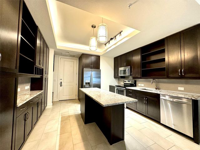 2303 Mid Ln Lane 108, Houston, TX 77027