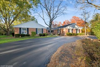 1680 Pheasant Trail, Inverness, IL 60067