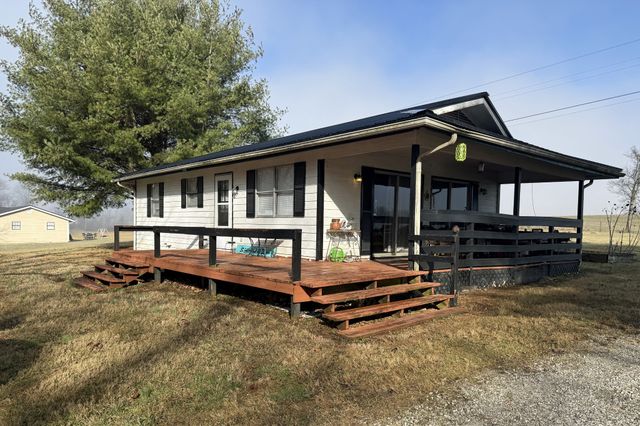 1324 Salmons Blackjack Rd, Franklin, KY 42134