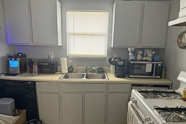 1324 Salmons Blackjack Rd, Franklin, KY 42134