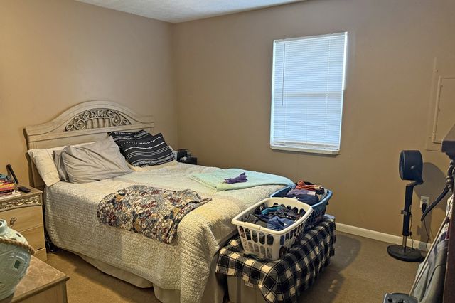 1324 Salmons Blackjack Rd, Franklin, KY 42134