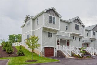 24 Mill Pond Drive 26, Granby, CT 06035