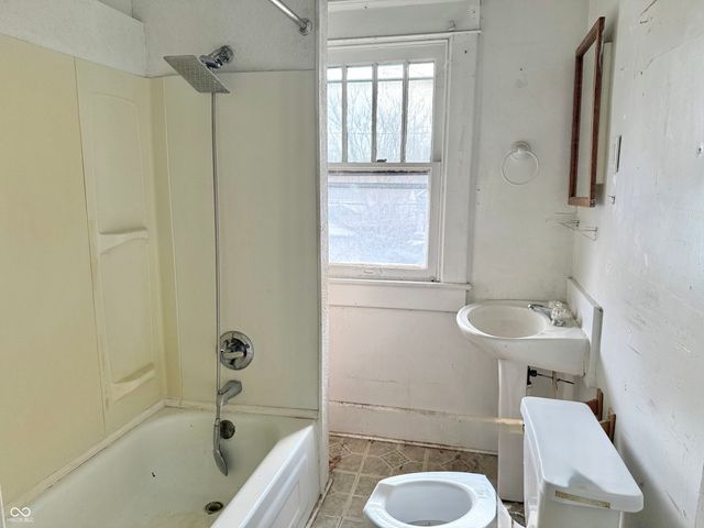 3021 Boulevard Place, Indianapolis, IN 46208