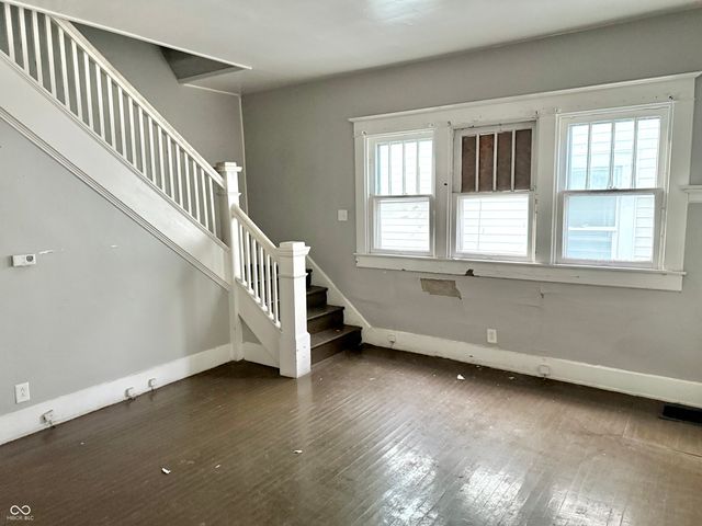 3021 Boulevard Place, Indianapolis, IN 46208