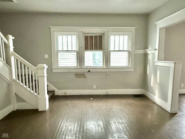 3021 Boulevard Place, Indianapolis, IN 46208