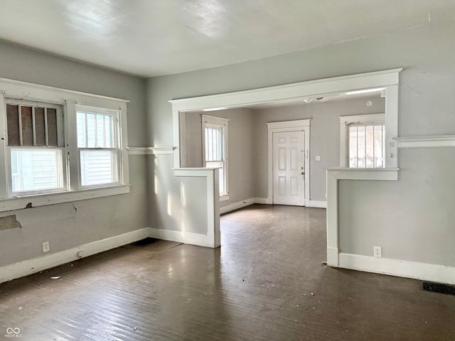 3021 Boulevard Place, Indianapolis, IN 46208