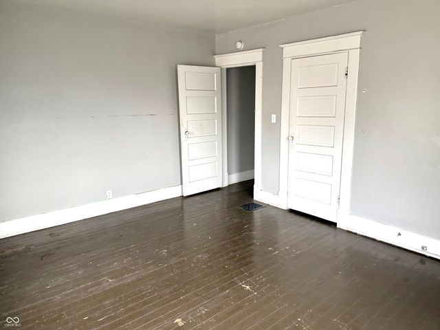 3021 Boulevard Place, Indianapolis, IN 46208