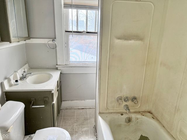 3021 Boulevard Place, Indianapolis, IN 46208