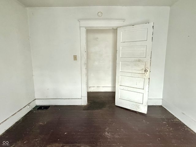 3021 Boulevard Place, Indianapolis, IN 46208