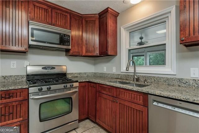 1440 Kennesaw Due West Road NW, Kennesaw, GA 30152