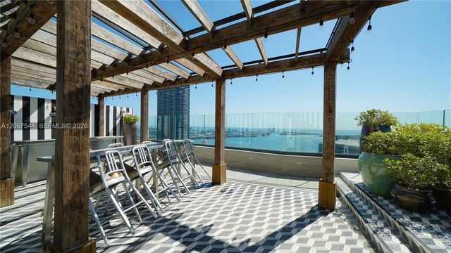 1300 S Miami Avenue 2610, Miami, FL 33130