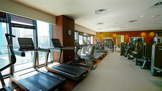 1300 S Miami Avenue 2610, Miami, FL 33130