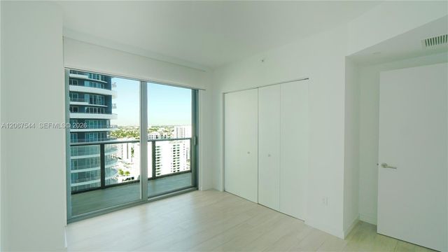 1300 S Miami Avenue 2610, Miami, FL 33130