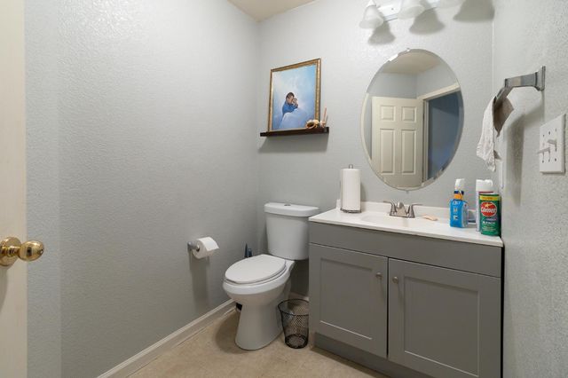 6282 Crestview Cir, Stockton, CA 95219