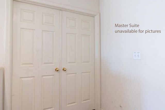 6282 Crestview Cir, Stockton, CA 95219