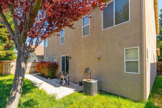 6282 Crestview Cir, Stockton, CA 95219