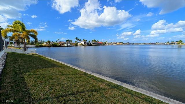 4227 NW 28th ST, Cape Coral, FL 33993