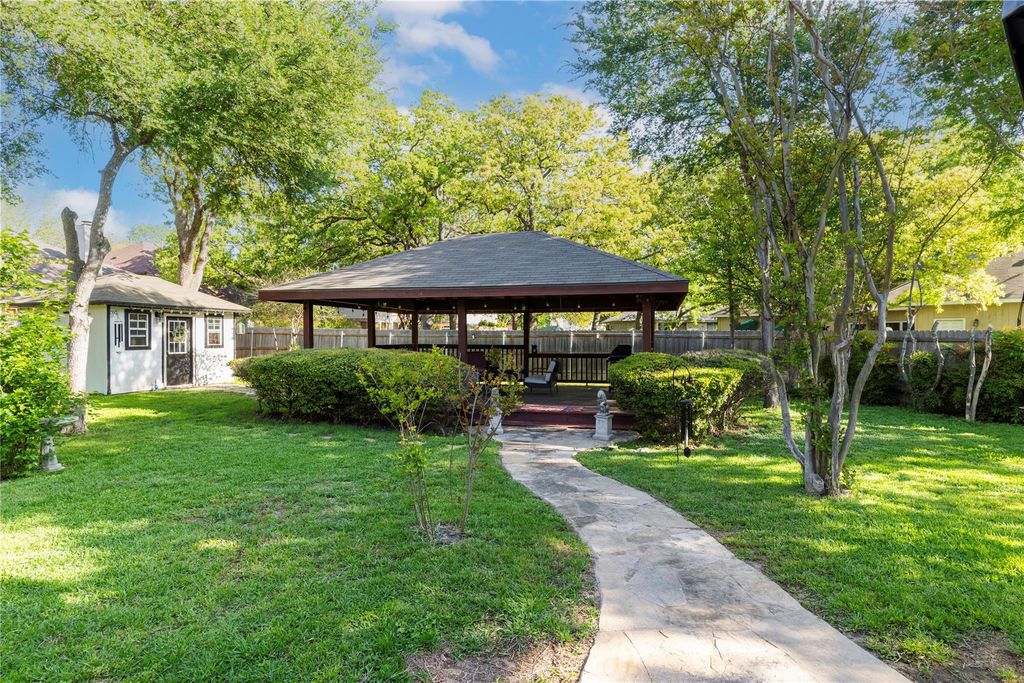 4010 Halfway CV, Round Rock, TX 78681